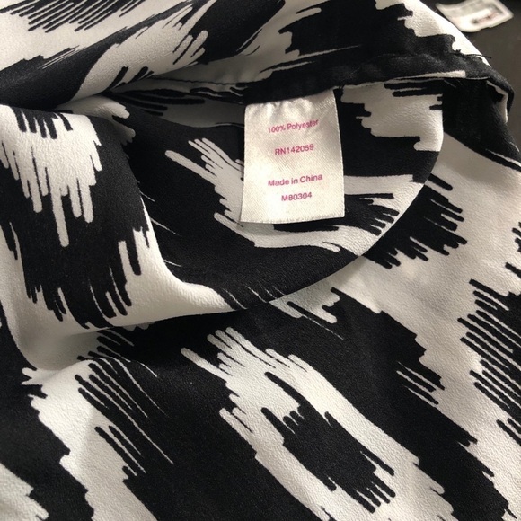 Macbeth Collection Black/White Blouse Sz S EUC - Picture 6 of 7